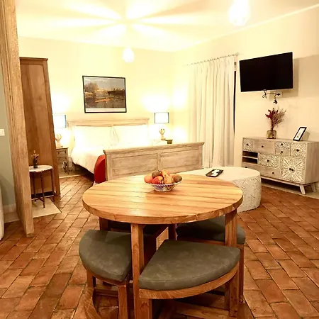 Apart Otel Hero's Garden Relais