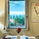 Hero's Garden Relais