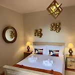 Apart-hotel Hero's Garden Relais