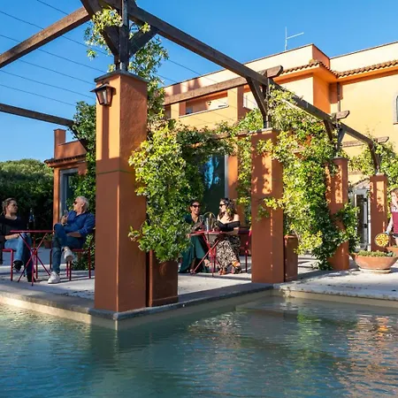 Апарт-отель Hero's Garden Relais 4*