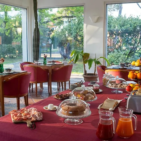 Hero's Garden Relais Апарт-отель Рим