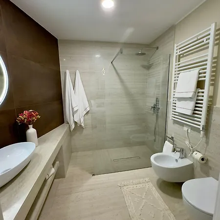 Hero's Garden Relais Rome