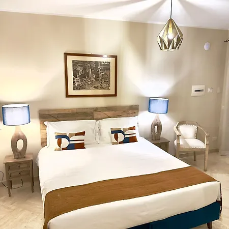 Hero's Garden Relais