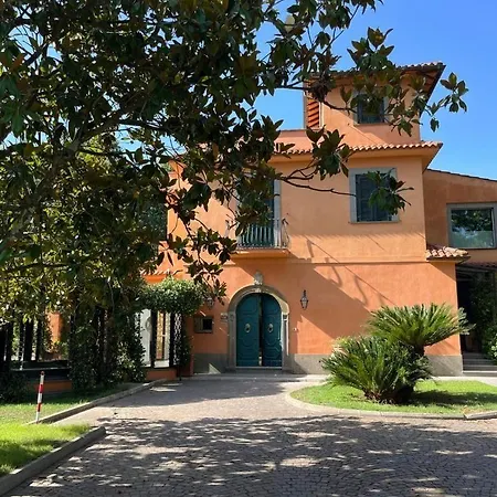 Aparthotel Hero's Garden Relais 4*